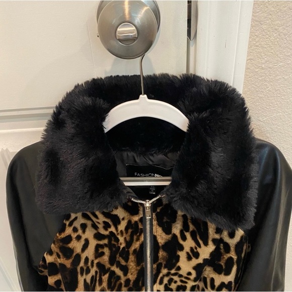 Faux Leather and Fur Cheetah or Leopard Print Jacket - Picture 3 of 5